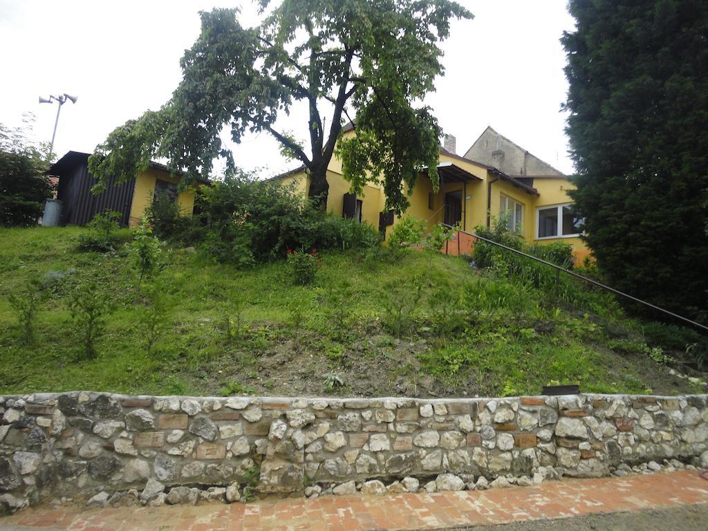 Country house Pavlov24-venkovsky Dum *